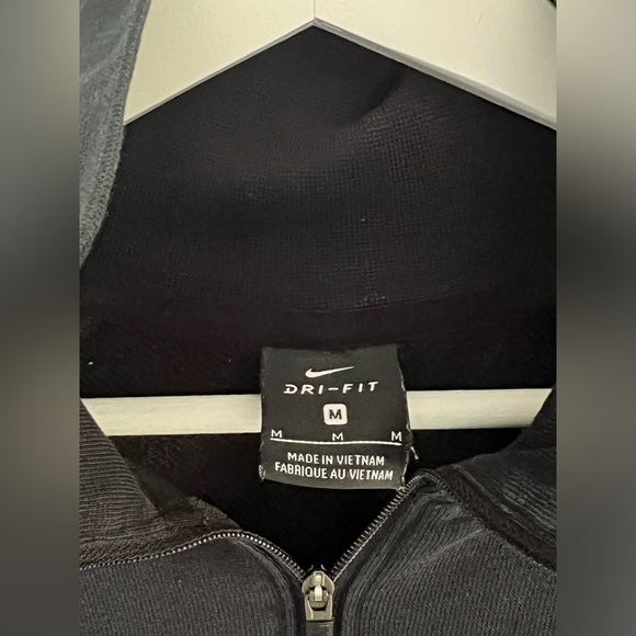 Nike Dri Fit Quarter Zip Sweater - Picture 3 of 3